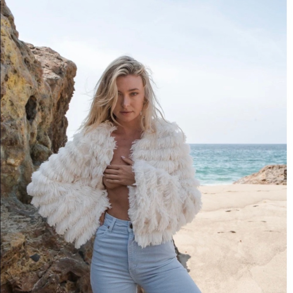 Eyelash jacket